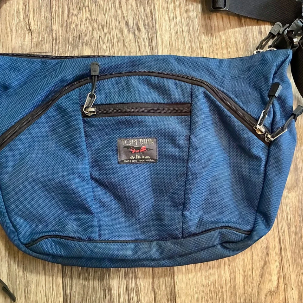 Tom Bihn Parental/Diaper Bag - Picture 2 of 4